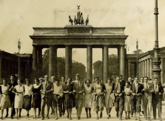 Un grupo de alumnos/as del Instituto Escuela en Berlin durante una excursión